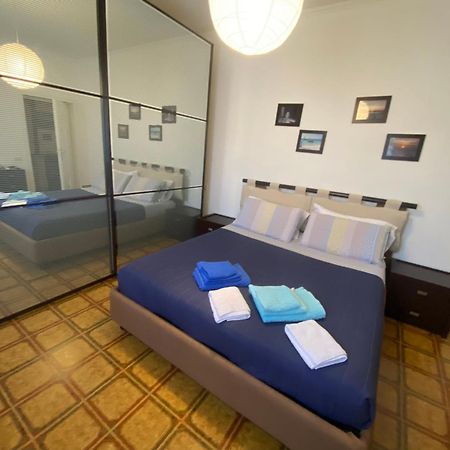 A Casa Da Mari Stanza Privata Bagno Condiviso Apartment ออลเบีย ภายนอก รูปภาพ