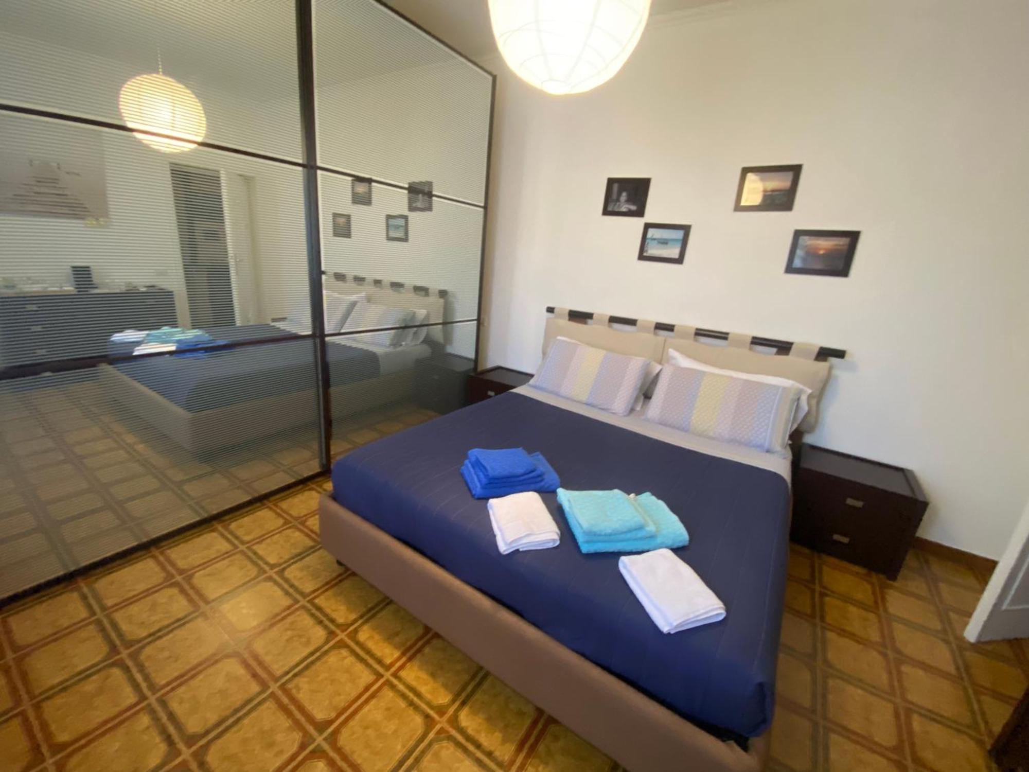 A Casa Da Mari Stanza Privata Bagno Condiviso Apartment ออลเบีย ภายนอก รูปภาพ