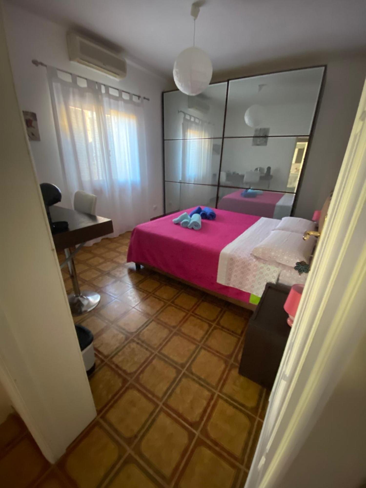 A Casa Da Mari Stanza Privata Bagno Condiviso Apartment ออลเบีย ภายนอก รูปภาพ